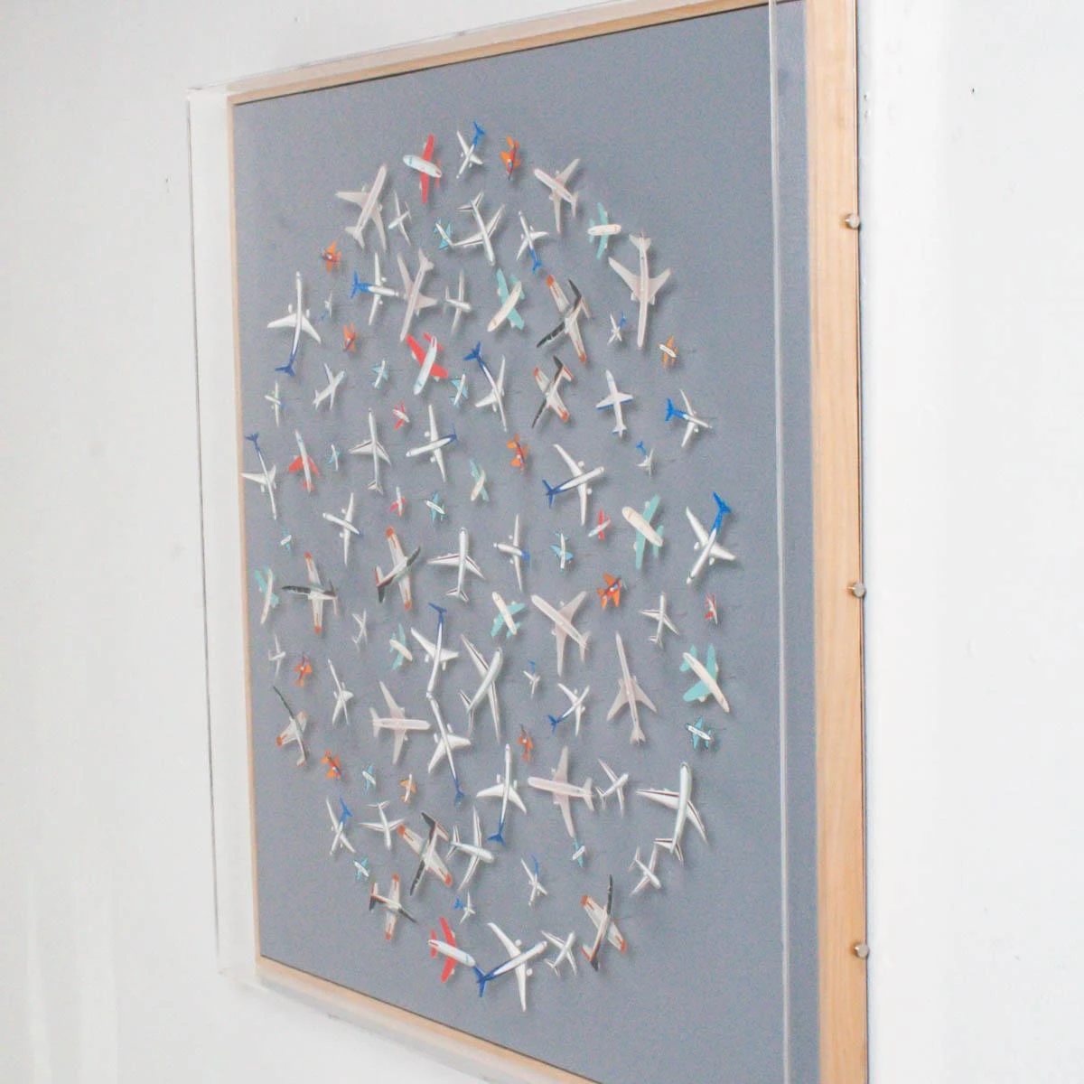 Jet Setter - Grey 3 Jet Setter - Grey - Image 3