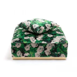 Toiletpaper Roses Pouf By Seletti -Home Decorate Shop Toiletpaper Roses Pouf by Seletti.02